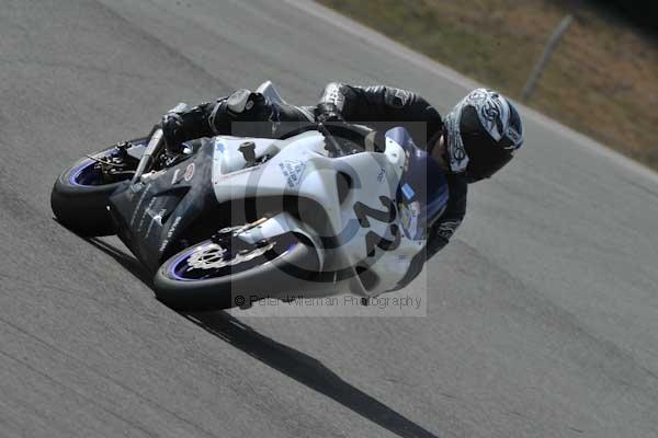 Motorcycle action photographs;Trackday digital images;donington;donington park leicestershire;donington photographs;event digital images;eventdigitalimages;no limits trackday;peter wileman photography;trackday;trackday photos