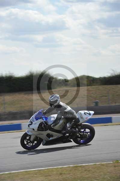 Motorcycle action photographs;Trackday digital images;donington;donington park leicestershire;donington photographs;event digital images;eventdigitalimages;no limits trackday;peter wileman photography;trackday;trackday photos