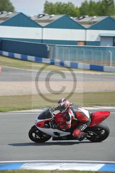 Motorcycle action photographs;Trackday digital images;donington;donington park leicestershire;donington photographs;event digital images;eventdigitalimages;no limits trackday;peter wileman photography;trackday;trackday photos