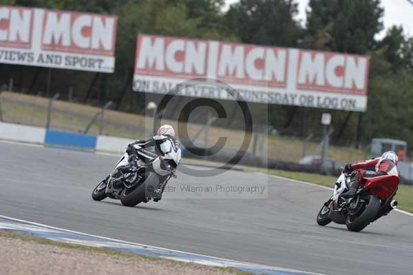 Motorcycle action photographs;Trackday digital images;donington;donington park leicestershire;donington photographs;event digital images;eventdigitalimages;no limits trackday;peter wileman photography;trackday;trackday photos