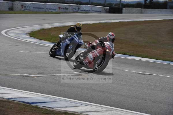 Motorcycle action photographs;Trackday digital images;donington;donington park leicestershire;donington photographs;event digital images;eventdigitalimages;no limits trackday;peter wileman photography;trackday;trackday photos