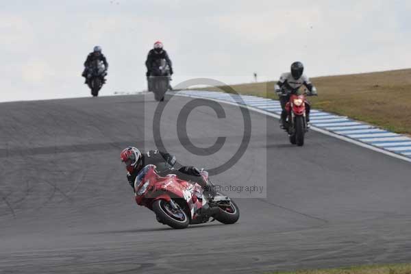 Motorcycle action photographs;Trackday digital images;donington;donington park leicestershire;donington photographs;event digital images;eventdigitalimages;no limits trackday;peter wileman photography;trackday;trackday photos