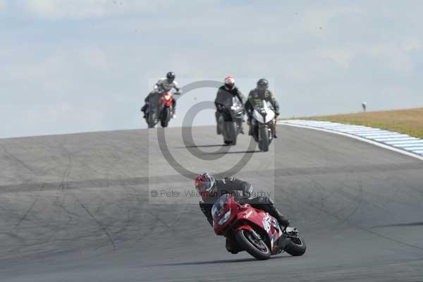 Motorcycle action photographs;Trackday digital images;donington;donington park leicestershire;donington photographs;event digital images;eventdigitalimages;no limits trackday;peter wileman photography;trackday;trackday photos