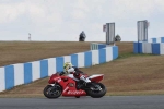 Motorcycle-action-photographs;Trackday-digital-images;donington;donington-park-leicestershire;donington-photographs;event-digital-images;eventdigitalimages;no-limits-trackday;peter-wileman-photography;trackday;trackday-photos