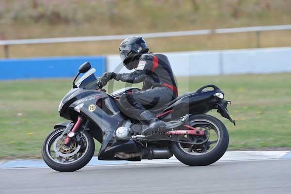 Motorcycle action photographs;Trackday digital images;donington;donington park leicestershire;donington photographs;event digital images;eventdigitalimages;no limits trackday;peter wileman photography;trackday;trackday photos
