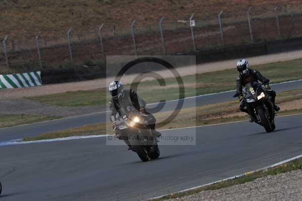 Motorcycle action photographs;Trackday digital images;donington;donington park leicestershire;donington photographs;event digital images;eventdigitalimages;no limits trackday;peter wileman photography;trackday;trackday photos