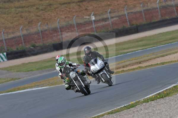 Motorcycle action photographs;Trackday digital images;donington;donington park leicestershire;donington photographs;event digital images;eventdigitalimages;no limits trackday;peter wileman photography;trackday;trackday photos