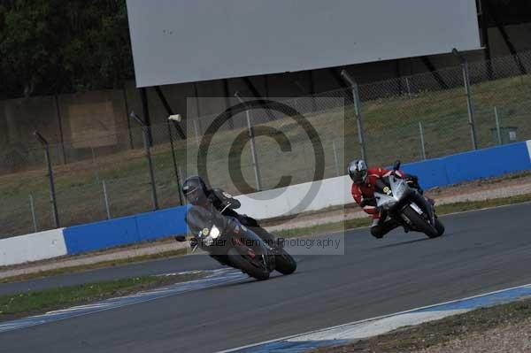 Motorcycle action photographs;Trackday digital images;donington;donington park leicestershire;donington photographs;event digital images;eventdigitalimages;no limits trackday;peter wileman photography;trackday;trackday photos