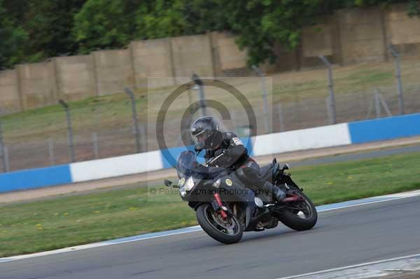 Motorcycle action photographs;Trackday digital images;donington;donington park leicestershire;donington photographs;event digital images;eventdigitalimages;no limits trackday;peter wileman photography;trackday;trackday photos