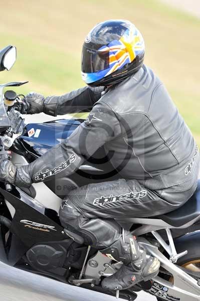 Motorcycle action photographs;Trackday digital images;donington;donington park leicestershire;donington photographs;event digital images;eventdigitalimages;no limits trackday;peter wileman photography;trackday;trackday photos
