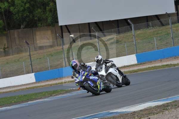 Motorcycle action photographs;Trackday digital images;donington;donington park leicestershire;donington photographs;event digital images;eventdigitalimages;no limits trackday;peter wileman photography;trackday;trackday photos