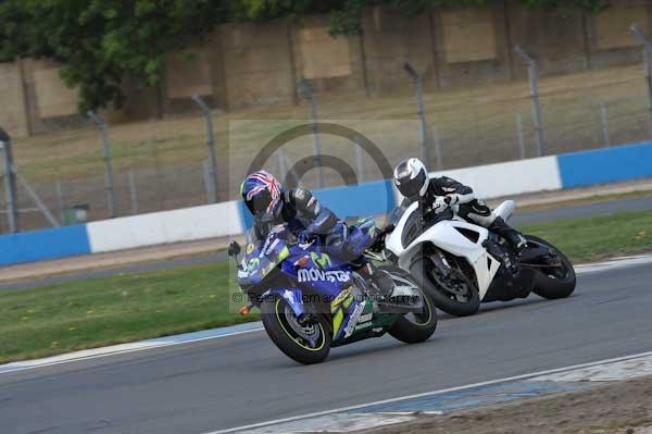 Motorcycle action photographs;Trackday digital images;donington;donington park leicestershire;donington photographs;event digital images;eventdigitalimages;no limits trackday;peter wileman photography;trackday;trackday photos