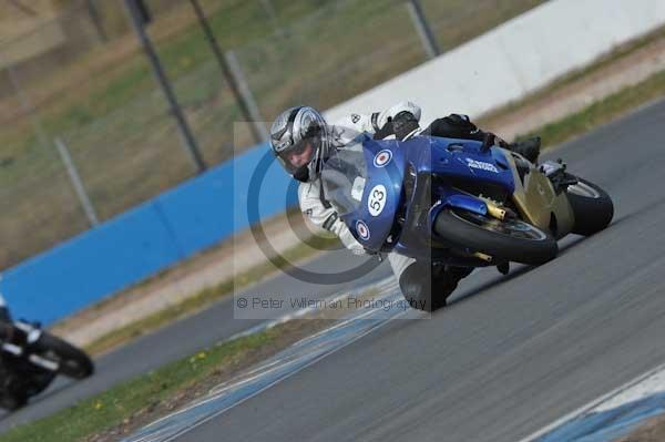 Motorcycle action photographs;Trackday digital images;donington;donington park leicestershire;donington photographs;event digital images;eventdigitalimages;no limits trackday;peter wileman photography;trackday;trackday photos