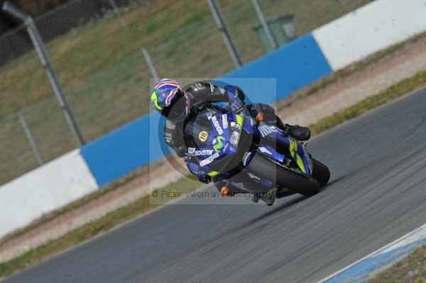 Motorcycle action photographs;Trackday digital images;donington;donington park leicestershire;donington photographs;event digital images;eventdigitalimages;no limits trackday;peter wileman photography;trackday;trackday photos