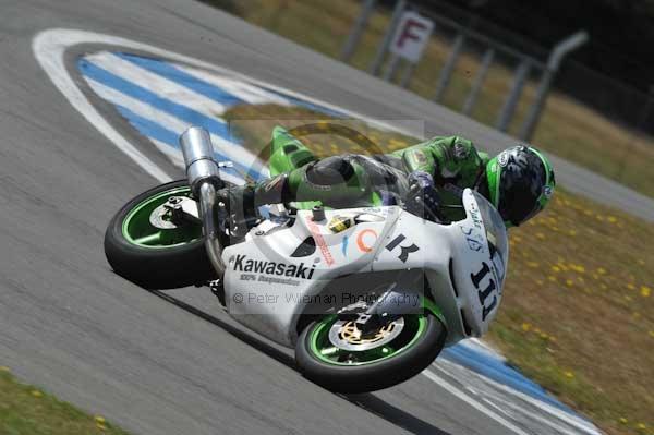 Motorcycle action photographs;Trackday digital images;donington;donington park leicestershire;donington photographs;event digital images;eventdigitalimages;no limits trackday;peter wileman photography;trackday;trackday photos