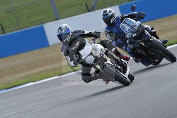 Motorcycle action photographs;Trackday digital images;donington;donington park leicestershire;donington photographs;event digital images;eventdigitalimages;no limits trackday;peter wileman photography;trackday;trackday photos