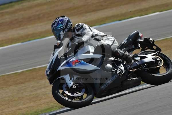 Motorcycle action photographs;Trackday digital images;donington;donington park leicestershire;donington photographs;event digital images;eventdigitalimages;no limits trackday;peter wileman photography;trackday;trackday photos