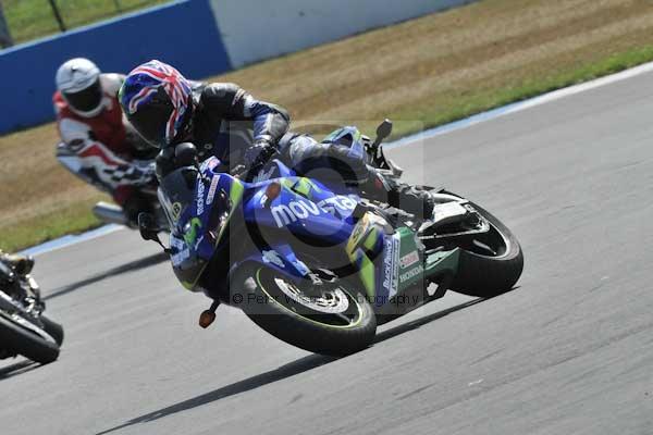 Motorcycle action photographs;Trackday digital images;donington;donington park leicestershire;donington photographs;event digital images;eventdigitalimages;no limits trackday;peter wileman photography;trackday;trackday photos