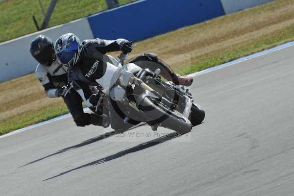 Motorcycle action photographs;Trackday digital images;donington;donington park leicestershire;donington photographs;event digital images;eventdigitalimages;no limits trackday;peter wileman photography;trackday;trackday photos