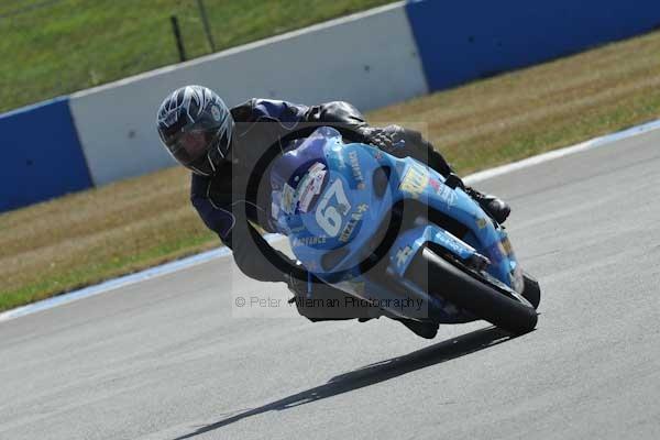Motorcycle action photographs;Trackday digital images;donington;donington park leicestershire;donington photographs;event digital images;eventdigitalimages;no limits trackday;peter wileman photography;trackday;trackday photos