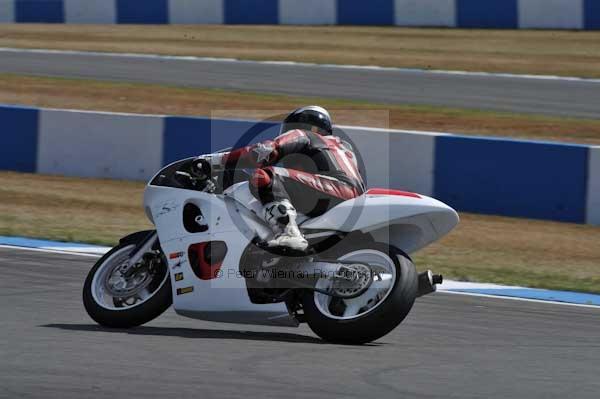 Motorcycle action photographs;Trackday digital images;donington;donington park leicestershire;donington photographs;event digital images;eventdigitalimages;no limits trackday;peter wileman photography;trackday;trackday photos