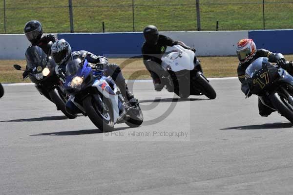 Motorcycle action photographs;Trackday digital images;donington;donington park leicestershire;donington photographs;event digital images;eventdigitalimages;no limits trackday;peter wileman photography;trackday;trackday photos
