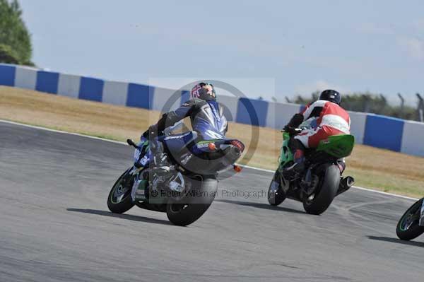 Motorcycle action photographs;Trackday digital images;donington;donington park leicestershire;donington photographs;event digital images;eventdigitalimages;no limits trackday;peter wileman photography;trackday;trackday photos
