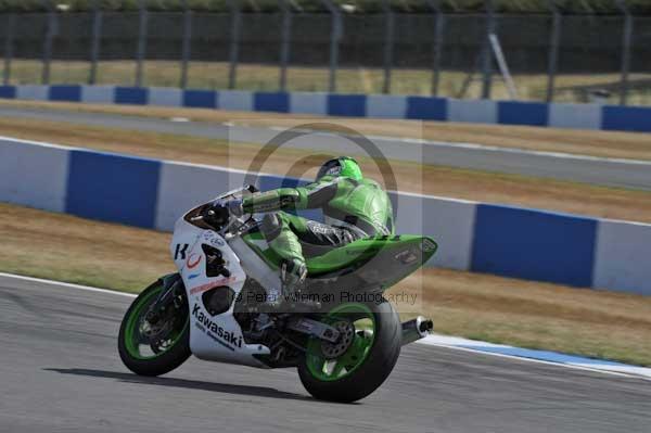 Motorcycle action photographs;Trackday digital images;donington;donington park leicestershire;donington photographs;event digital images;eventdigitalimages;no limits trackday;peter wileman photography;trackday;trackday photos