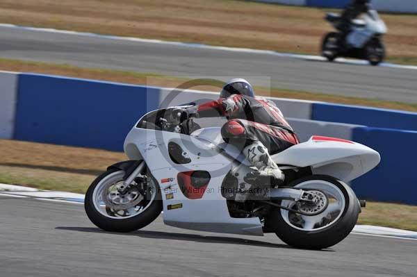 Motorcycle action photographs;Trackday digital images;donington;donington park leicestershire;donington photographs;event digital images;eventdigitalimages;no limits trackday;peter wileman photography;trackday;trackday photos