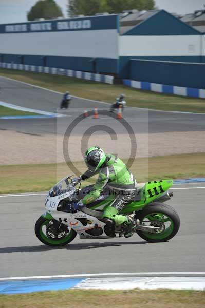 Motorcycle action photographs;Trackday digital images;donington;donington park leicestershire;donington photographs;event digital images;eventdigitalimages;no limits trackday;peter wileman photography;trackday;trackday photos