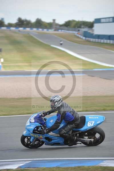 Motorcycle action photographs;Trackday digital images;donington;donington park leicestershire;donington photographs;event digital images;eventdigitalimages;no limits trackday;peter wileman photography;trackday;trackday photos