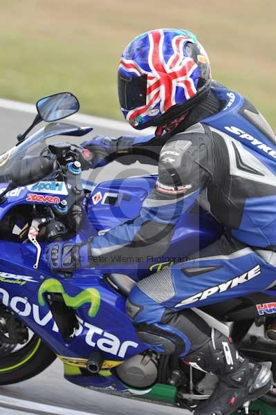 Motorcycle action photographs;Trackday digital images;donington;donington park leicestershire;donington photographs;event digital images;eventdigitalimages;no limits trackday;peter wileman photography;trackday;trackday photos