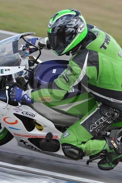 Motorcycle action photographs;Trackday digital images;donington;donington park leicestershire;donington photographs;event digital images;eventdigitalimages;no limits trackday;peter wileman photography;trackday;trackday photos