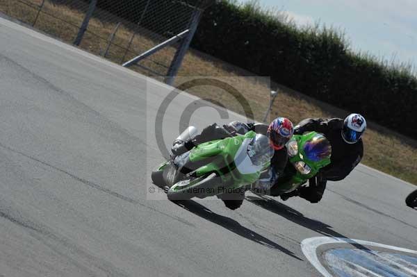 Motorcycle action photographs;Trackday digital images;donington;donington park leicestershire;donington photographs;event digital images;eventdigitalimages;no limits trackday;peter wileman photography;trackday;trackday photos