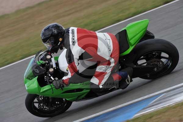 Motorcycle action photographs;Trackday digital images;donington;donington park leicestershire;donington photographs;event digital images;eventdigitalimages;no limits trackday;peter wileman photography;trackday;trackday photos