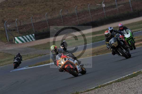 Motorcycle action photographs;Trackday digital images;donington;donington park leicestershire;donington photographs;event digital images;eventdigitalimages;no limits trackday;peter wileman photography;trackday;trackday photos