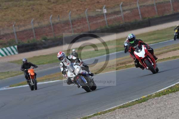 Motorcycle action photographs;Trackday digital images;donington;donington park leicestershire;donington photographs;event digital images;eventdigitalimages;no limits trackday;peter wileman photography;trackday;trackday photos