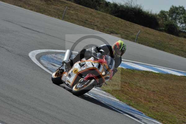 Motorcycle action photographs;Trackday digital images;donington;donington park leicestershire;donington photographs;event digital images;eventdigitalimages;no limits trackday;peter wileman photography;trackday;trackday photos