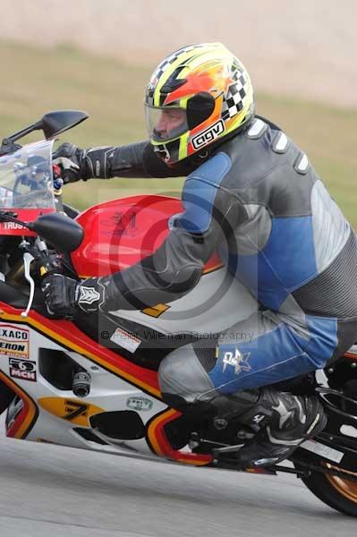 Motorcycle action photographs;Trackday digital images;donington;donington park leicestershire;donington photographs;event digital images;eventdigitalimages;no limits trackday;peter wileman photography;trackday;trackday photos