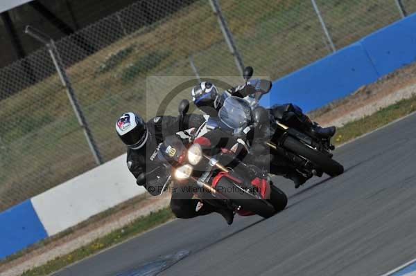 Motorcycle action photographs;Trackday digital images;donington;donington park leicestershire;donington photographs;event digital images;eventdigitalimages;no limits trackday;peter wileman photography;trackday;trackday photos