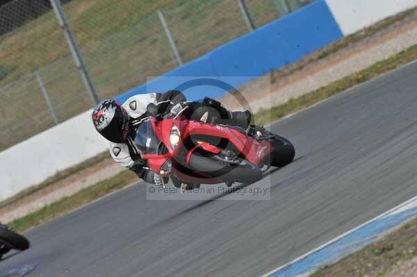 Motorcycle action photographs;Trackday digital images;donington;donington park leicestershire;donington photographs;event digital images;eventdigitalimages;no limits trackday;peter wileman photography;trackday;trackday photos