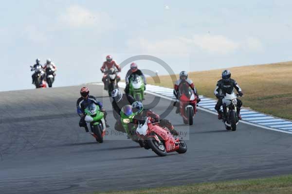 Motorcycle action photographs;Trackday digital images;donington;donington park leicestershire;donington photographs;event digital images;eventdigitalimages;no limits trackday;peter wileman photography;trackday;trackday photos