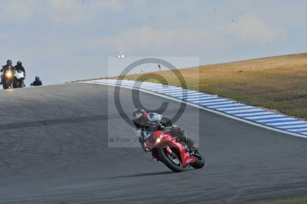 Motorcycle action photographs;Trackday digital images;donington;donington park leicestershire;donington photographs;event digital images;eventdigitalimages;no limits trackday;peter wileman photography;trackday;trackday photos