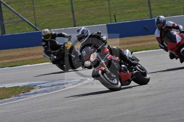 Motorcycle action photographs;Trackday digital images;donington;donington park leicestershire;donington photographs;event digital images;eventdigitalimages;no limits trackday;peter wileman photography;trackday;trackday photos