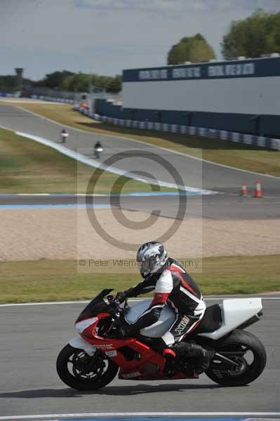 Motorcycle action photographs;Trackday digital images;donington;donington park leicestershire;donington photographs;event digital images;eventdigitalimages;no limits trackday;peter wileman photography;trackday;trackday photos