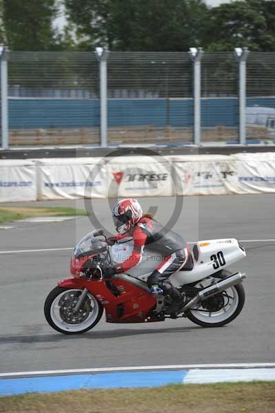 Motorcycle action photographs;Trackday digital images;donington;donington park leicestershire;donington photographs;event digital images;eventdigitalimages;no limits trackday;peter wileman photography;trackday;trackday photos