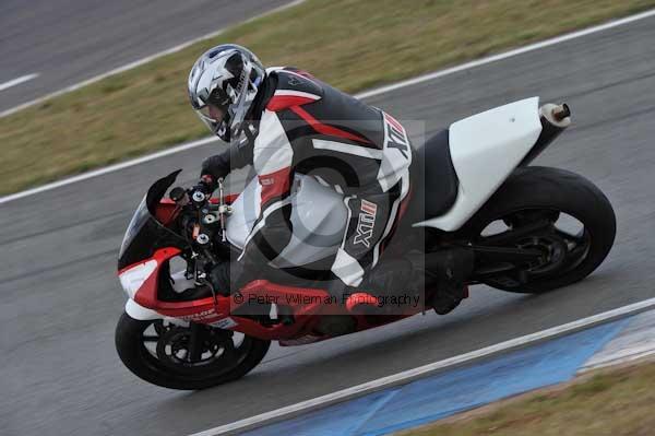 Motorcycle action photographs;Trackday digital images;donington;donington park leicestershire;donington photographs;event digital images;eventdigitalimages;no limits trackday;peter wileman photography;trackday;trackday photos