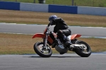 Motorcycle-action-photographs;Trackday-digital-images;donington;donington-park-leicestershire;donington-photographs;event-digital-images;eventdigitalimages;no-limits-trackday;peter-wileman-photography;trackday;trackday-photos