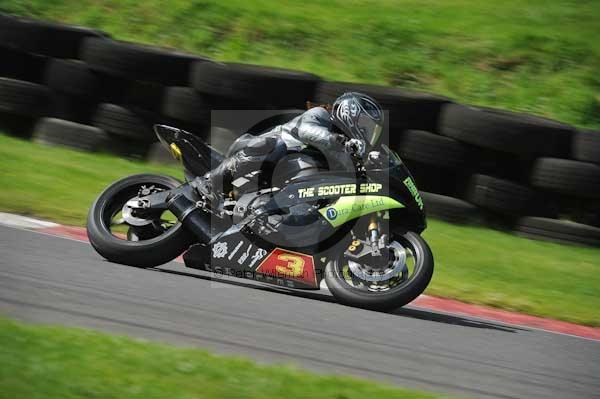 Motorcycle action photographs;Trackday digital images;cadwell;cadwell park photographs;event digital images;eventdigitalimages;motor racing louth lincolnshire;no limits trackday;peter wileman photography;trackday;trackday photos