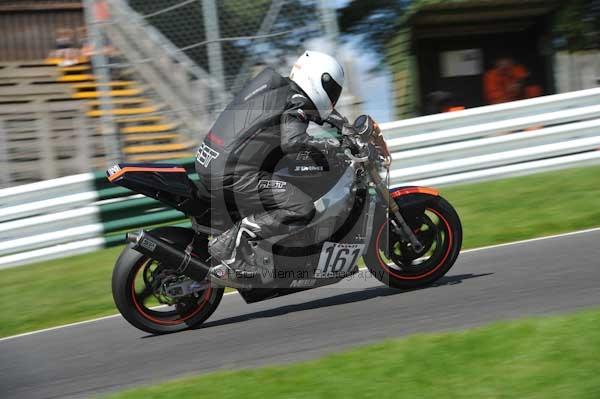 Motorcycle action photographs;Trackday digital images;cadwell;cadwell park photographs;event digital images;eventdigitalimages;motor racing louth lincolnshire;no limits trackday;peter wileman photography;trackday;trackday photos